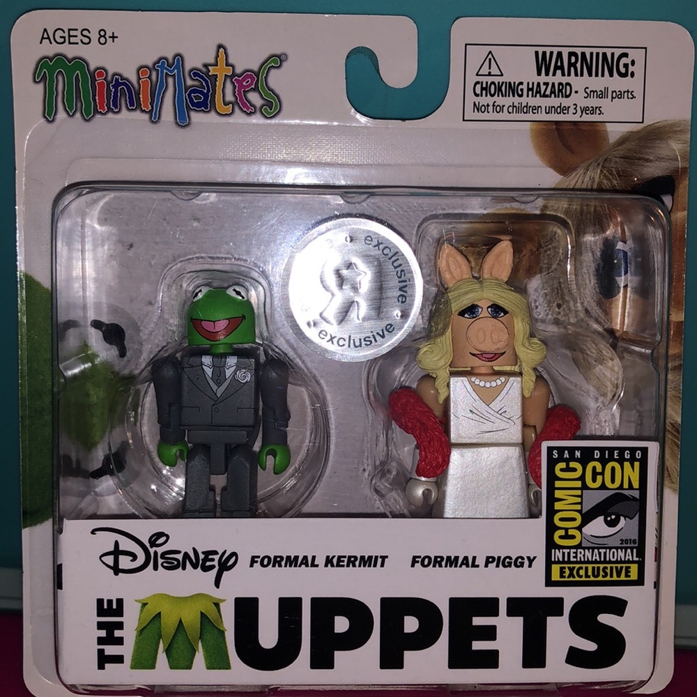 SDCC Minimates The Muppets Kermit and Miss Piggy